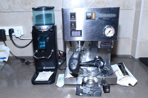 Rancilio Silvia+מטחנת Rancilio