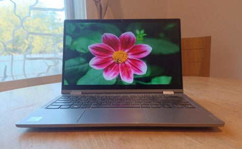 Lenovo Yoga i7 – מסך 360°