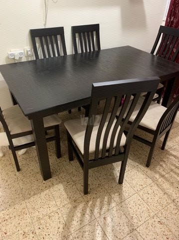 שולחן אוכל