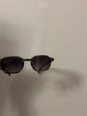 Carolina Lemke sun glasses