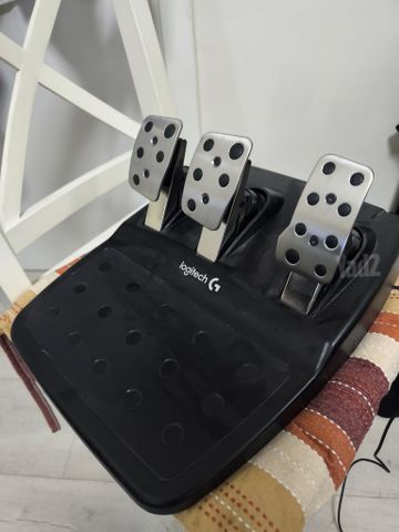 הגה ודוושות g920 Logitech