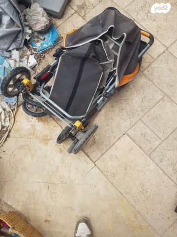 עגלת טיולון