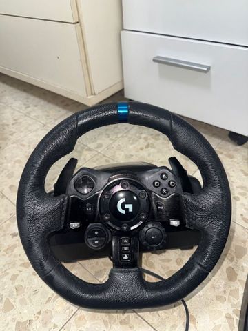 Logitech g923