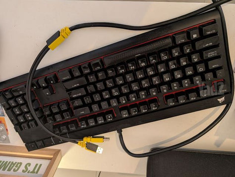 מקלדת Corsair Strafe