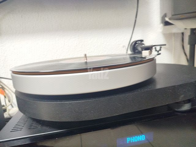 פטיפון Pro-Ject RPM 4