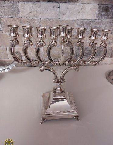 חנוכיה