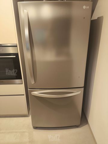 מקרר LG  ,דגם 749VTCA