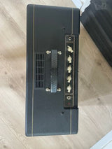 מגבר vox AC10C