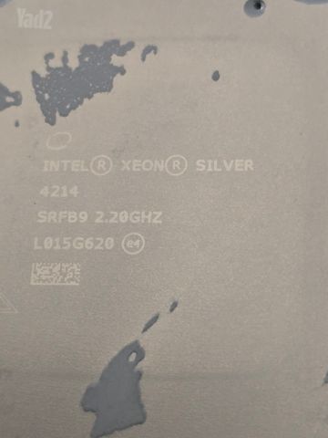 עבד xeon silver + memmory