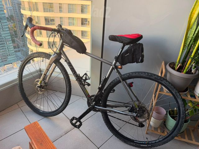 Jamis Renegade אופני
