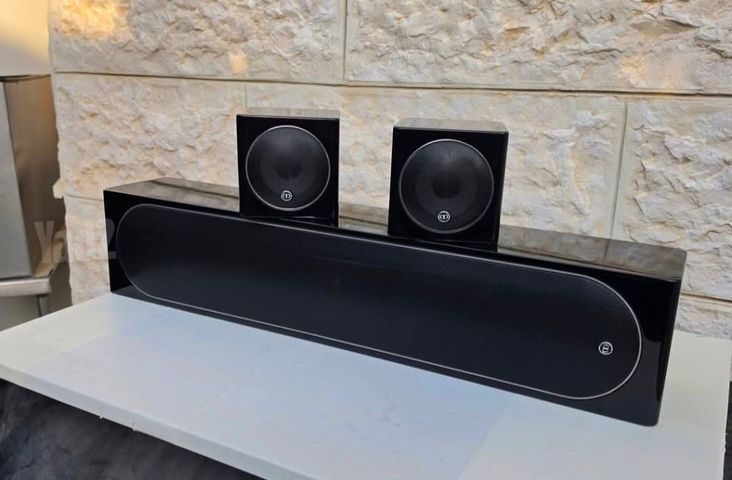 רמקולים Monitor Audio