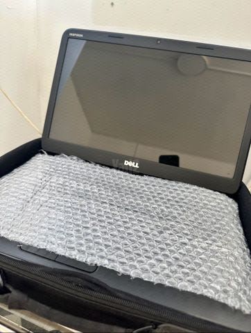 DeLL