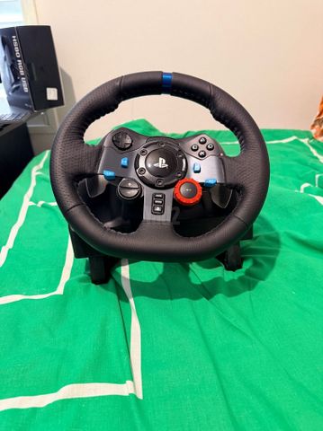 Logitech G29 הגה + דוושות