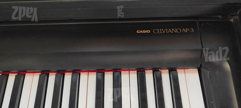 פסנתר חשמלי של CASIO