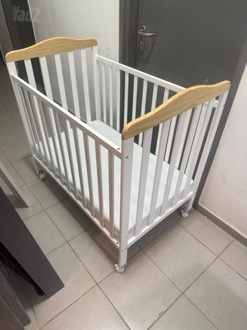 מיטת תינוק