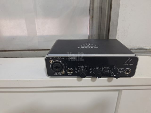 כרטיס קול behringer