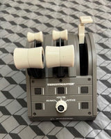 מצערת של Thrustmaster