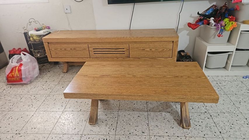 שולחן ומזנון