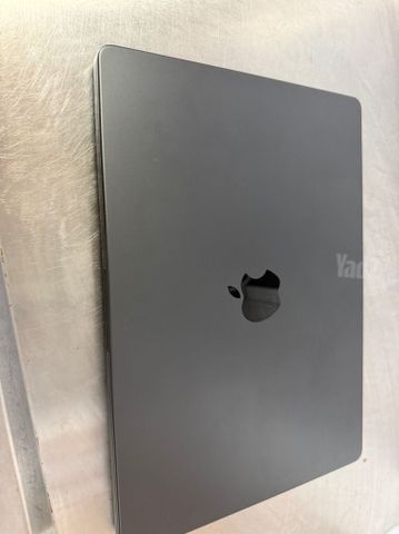 ‏macbook pro m5