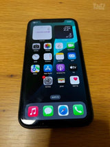איפון 11