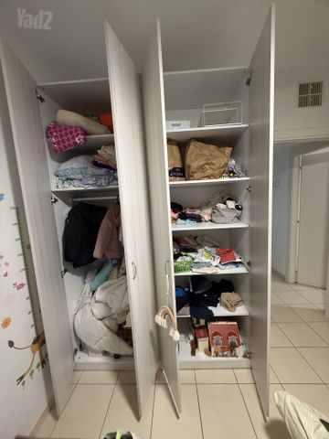 ארון בגדים