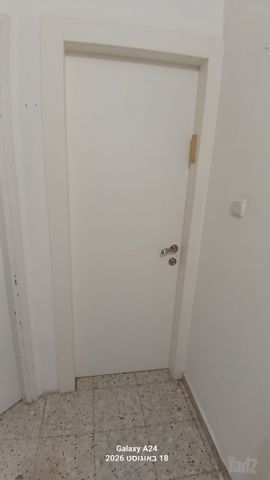 דלתות פנים
