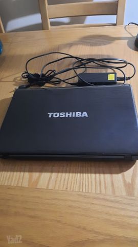 TOSHIBA