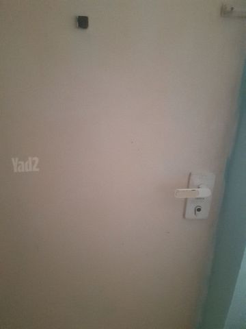 דלת רב בריח