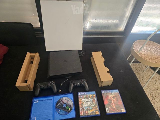 Ps4 slim