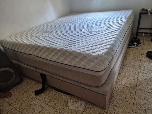 מיטה זוגית