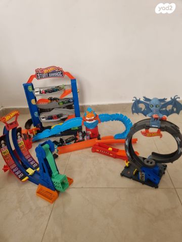 Hot wheels