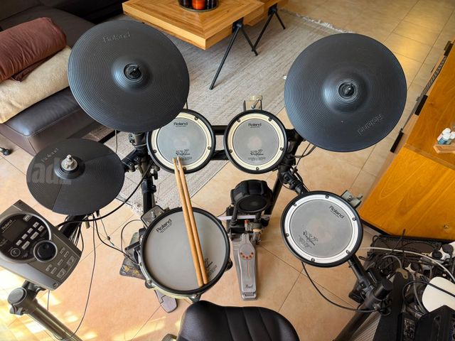 Roland TD-15 + מגבר