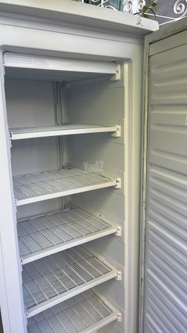 מקפיא Haier לבן