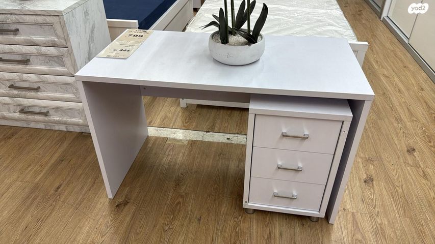 שולחן כתיבה