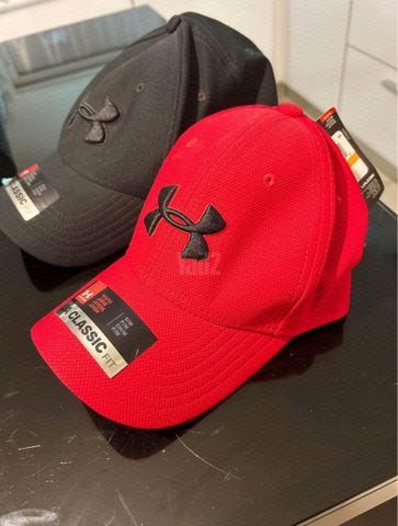 2 כובעי Under Armour מקוריים