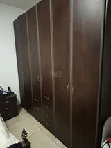 ארון 6