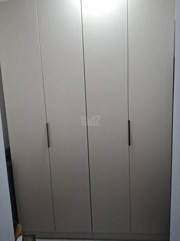 ארון חדש