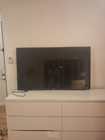 טלויזיה 60"