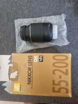 עדשת מצלמה NIKKOR 55-200