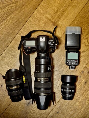 Nikon D5 ניקון & עדשות