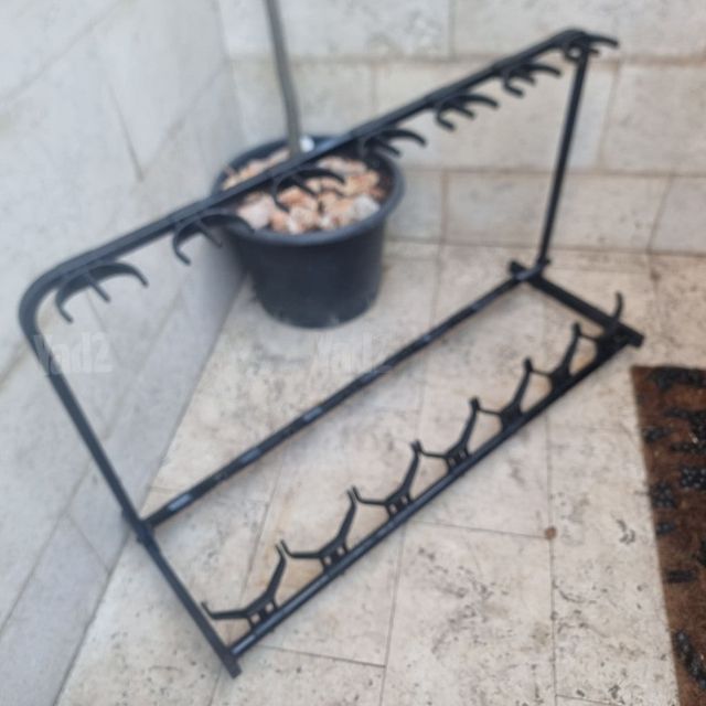 מעמד ל 7 גיטרות