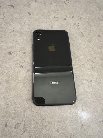 iPhone XR