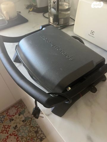 טוסטר לחיצה Morphy Richards