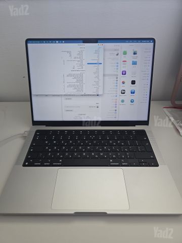 MacBook pro14