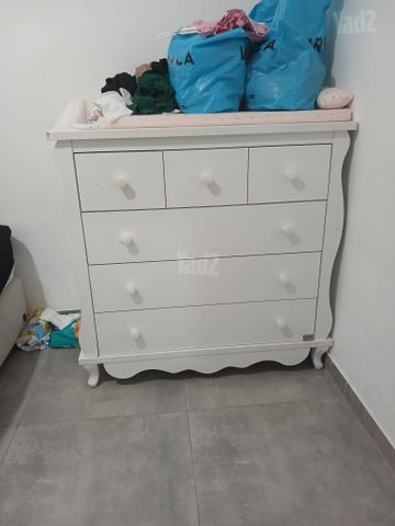 שידת החתלה