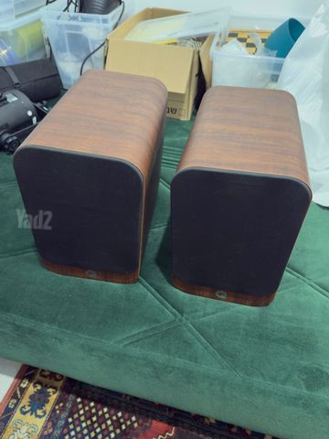 רמקולים q acoustics
