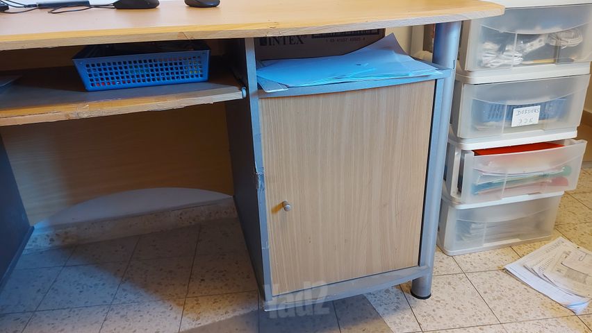 שולחן כתיבה