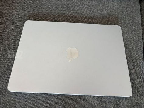 MacBook Air 13" M4