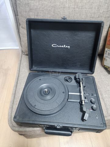 פטיפון Crosley Cruiser