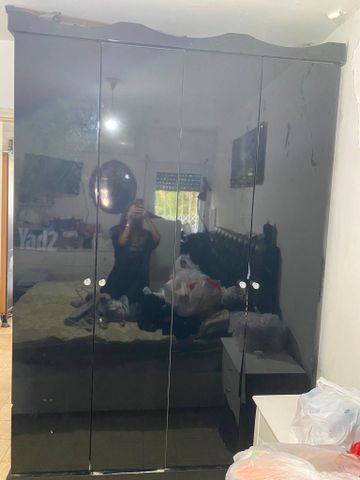 ארון בגדים